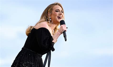 Das große Adele-Comeback-Konzert: Eine musikalische Reise voller Emotionen und Überraschungen!